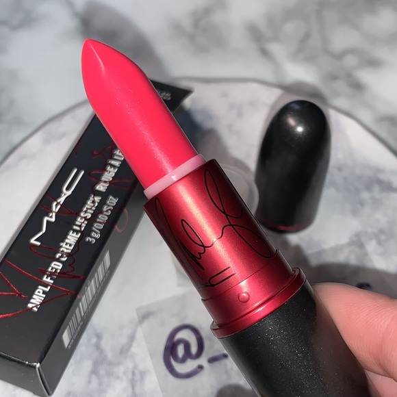 VIVA GLAM MILEY CYRUS AMPLIFIED CREME Lipstick MAC - Picture 4 of 13